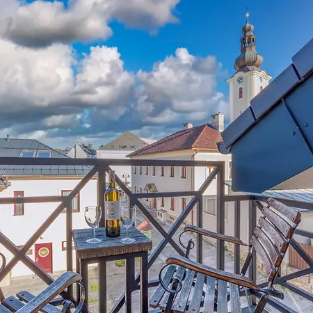 U Holubu