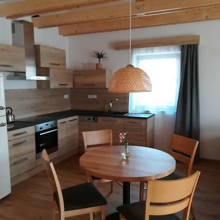 U Holubu Apartment